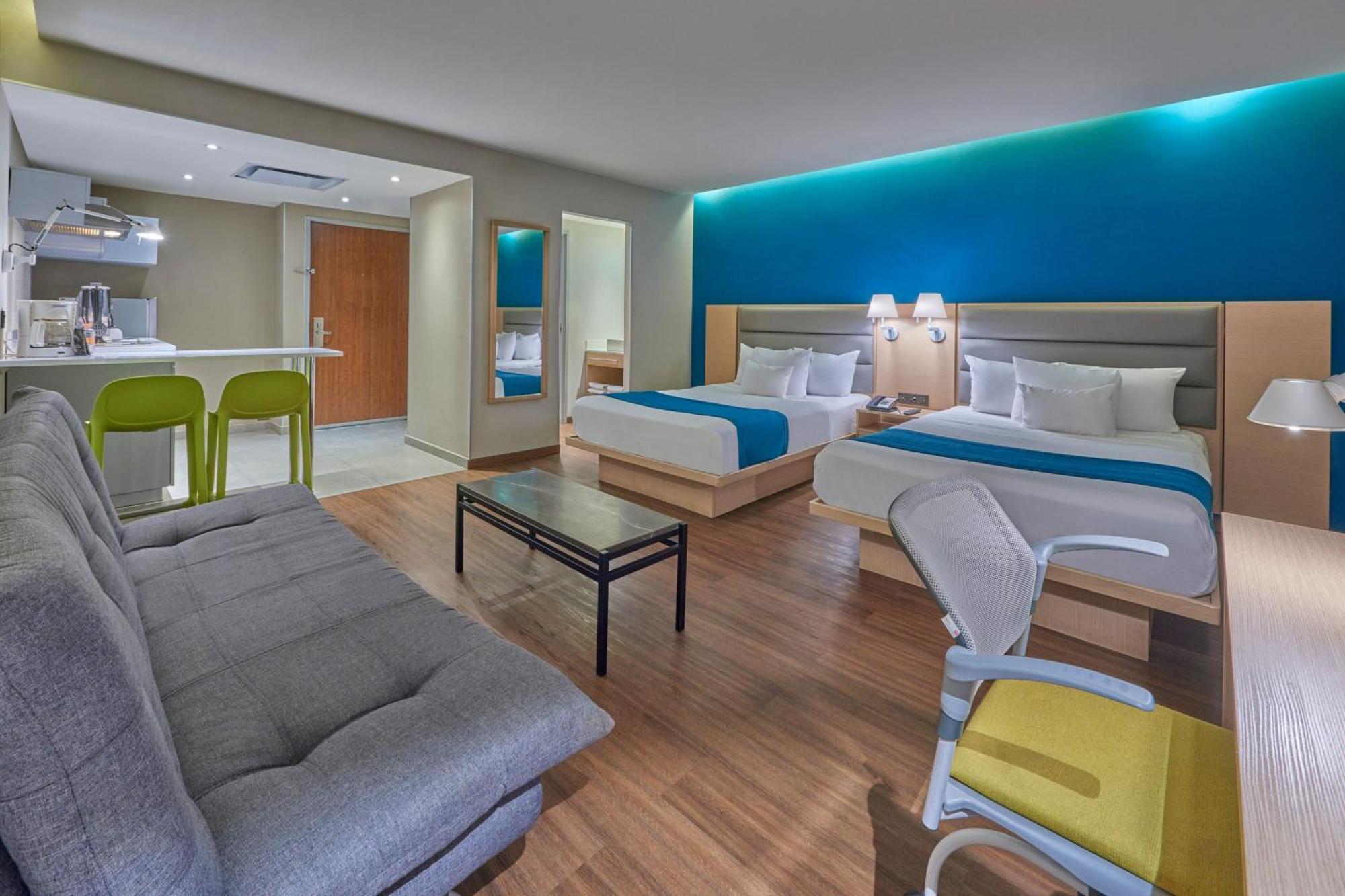 City Express Suites By Marriott Playa Del Carmen Exteriör bild