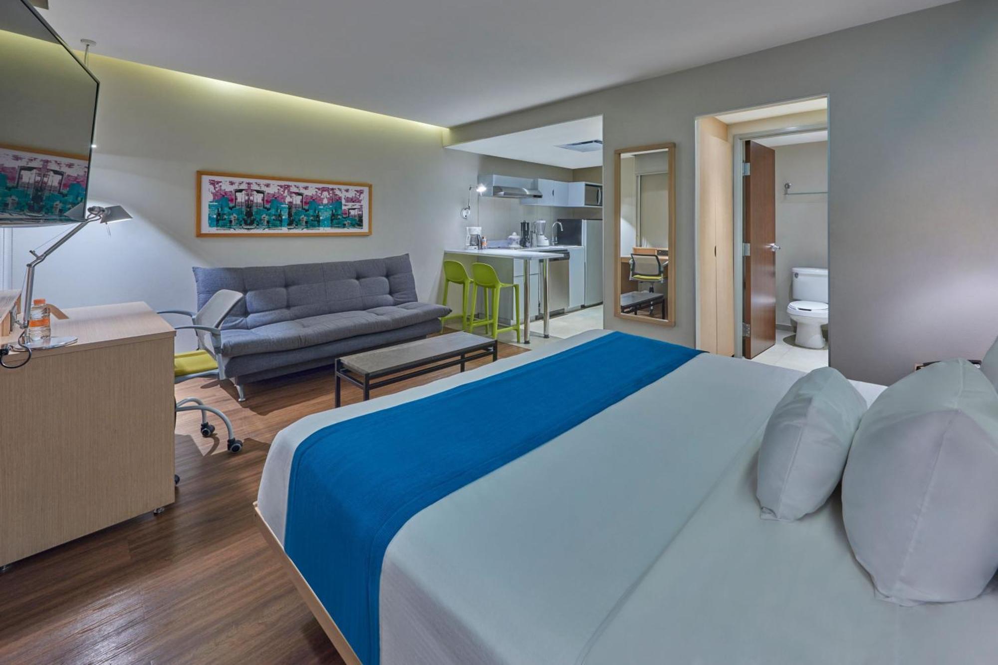 City Express Suites By Marriott Playa Del Carmen Exteriör bild