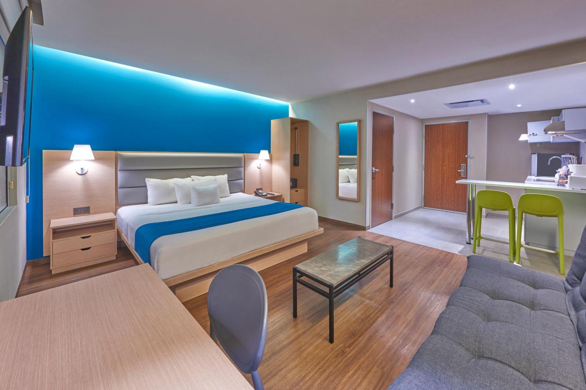 City Express Suites By Marriott Playa Del Carmen Exteriör bild