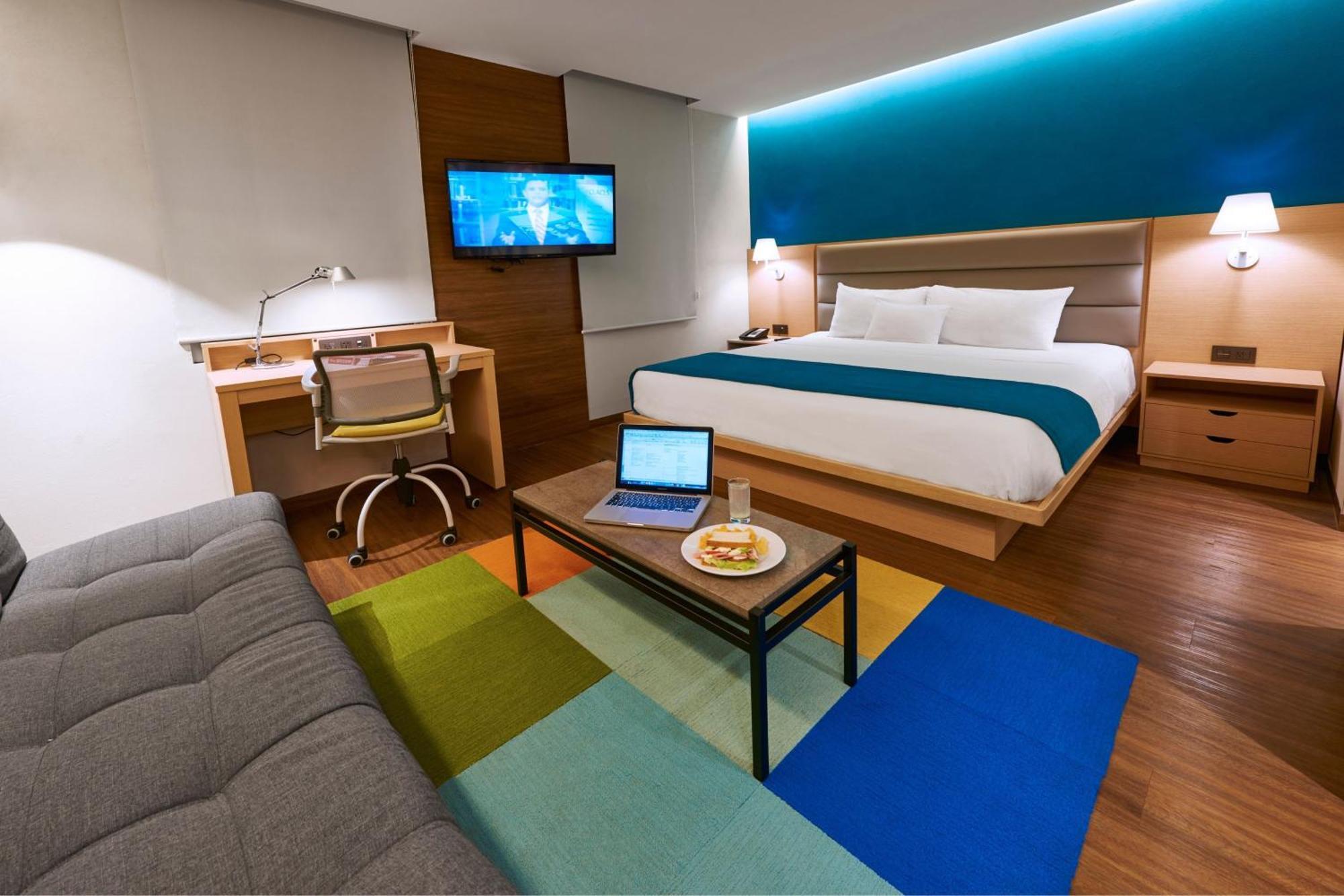 City Express Suites By Marriott Playa Del Carmen Exteriör bild