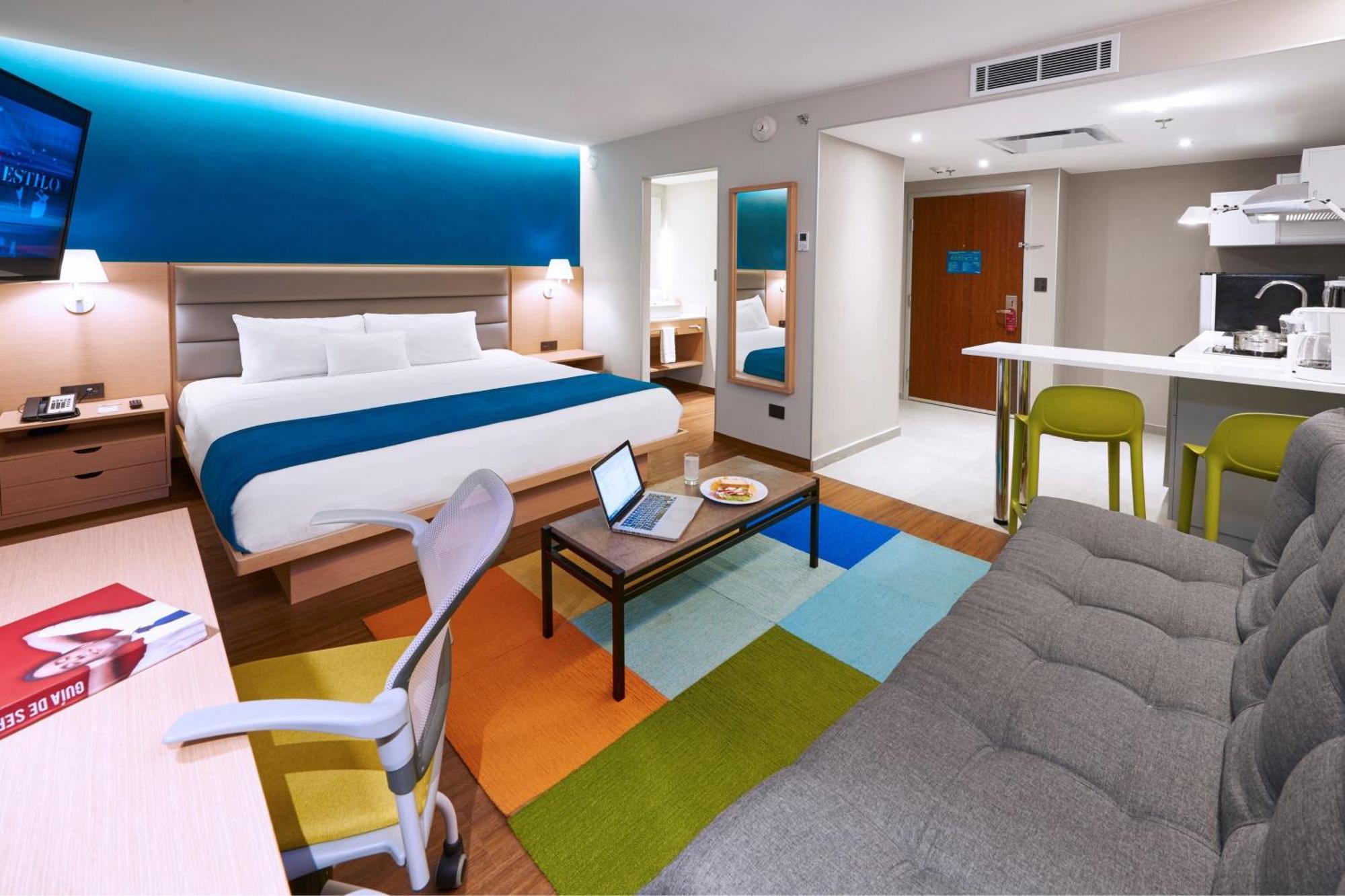 City Express Suites By Marriott Playa Del Carmen Exteriör bild